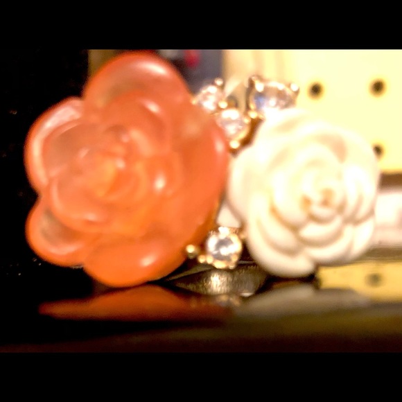 Ring - Picture 2 of 3